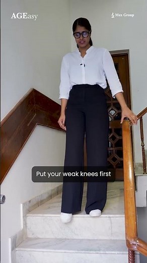 How to Climb Stairs with Knee Pain | Senior Mobility Tips 🚶‍♀️| AGEasy