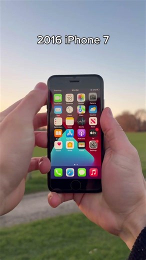 2010 vs 2025 phone camera zoom on mansion 😳🤯 #iphone #iphone17 #fyp #apple #zoom