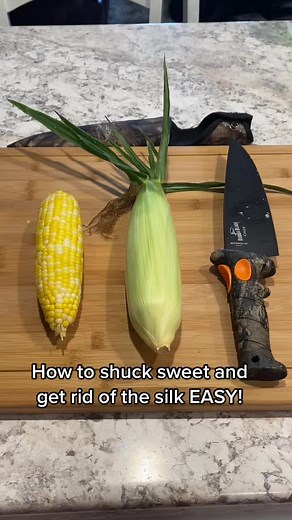 Effortless Sweet Corn Cleaning Method