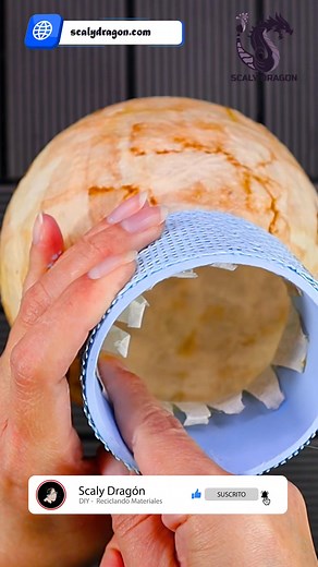 Cómo hacer una lámpara casera con materiales reciclados | Tutorial DIY