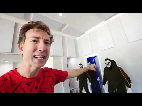 Chad Wild Clay! Inside the Assassin s Secret Room