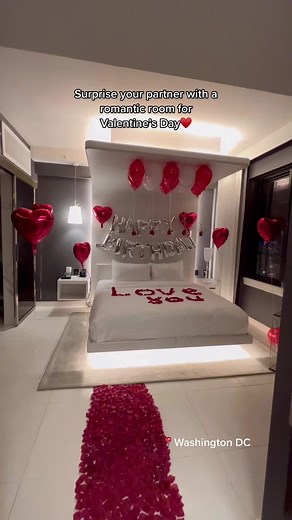 Romantic Hotel Room Decor for Valentine's Day in Washington DC