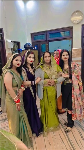 preeti Tanwar 🖤🥀 on Instagram: "😘✌️"