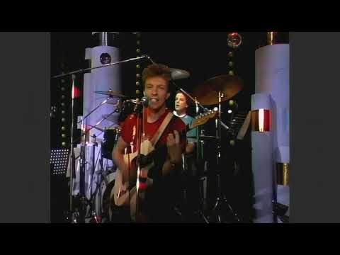 THE PARROTS - Cops and Robbers - Six Tonight BTV6