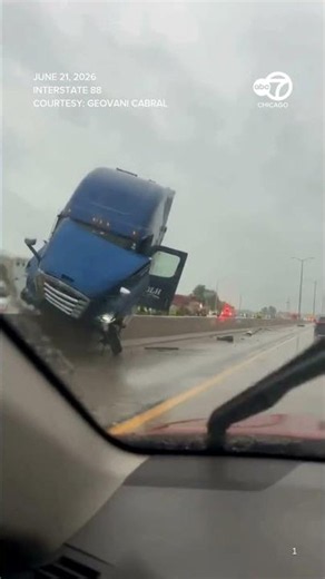 Semi crashes over barrier wall on I-88 in west suburbs: VIDEO