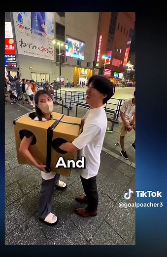 Japan Box Girl: What's Inside?