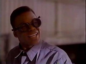 Homefront Season 1 episode 10: "Splitting Hairs"