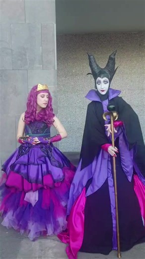 Maleficent and Evil Queen Cosplay: Embracing the Dark Side