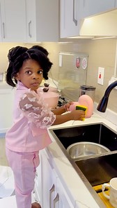 See who decided to do the dishes for us, nobody does it better. 🤣 Her eagerness to do house chores is something else | AngieNation