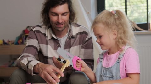 Kids Tool Set with Carrying Case, Electronic Toy Drill with Bits & Construction Vest – Pretend Play Kit with Safety Googles, Gas Shield, Tape Measure, Saw, Bubble Level, Screwdriver, Nuts & Bolts