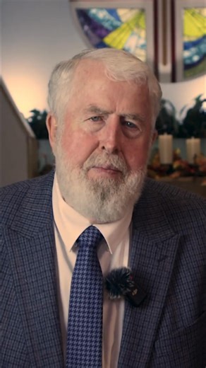📖 The Word of God Still Cuts Deep Hebrews 4:12 says, “For the word of God is living and powerful, sharper than any two-edged sword.” When I was pastoring in Kearney, Nebraska, a university professor invited me to debate topics like marijuana, premarital sex, and pornography. Every time he defended a sin, I answered with Scripture. Verse after verse. And when it ended, the crowd rose in applause not for me, but for the truth of God’s Word. What struck me most was that every single argument came 