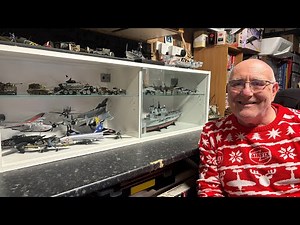 Airfix 1/72 Harrier GR1, New Display Case, and a Christmas Spitfire!