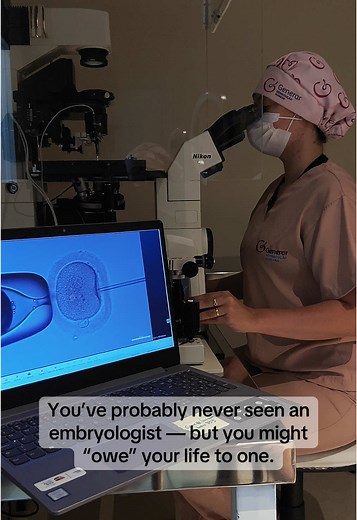 Understanding the Role of an Embryologist in IVF