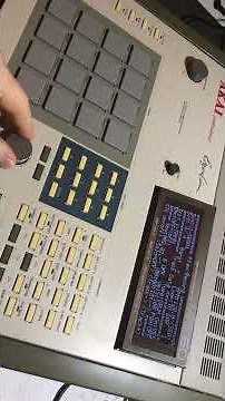 Akai MPC60 90’s house music MikeSynth