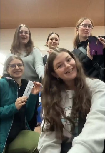 I guess we’ll never know 🥇#dance #twt #firstplace #dancecompetition #dancer #hitthefloor #team