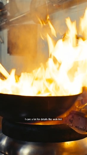 Where nostalgia meets sophistication. Experience a menu designed to bring the feeling of home to your flight. | Singapore Airlines