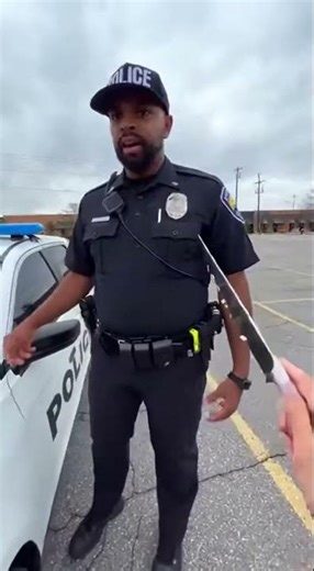 Bienenstich – Germany’s Legendary Bee Sting Cake! 🍯🍰 #cake #dessert #shorts