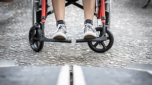 Qué es el artículo 49 de la Constitución y por qué el Congreso debate su reforma: "Tenemos una deuda con ellos"