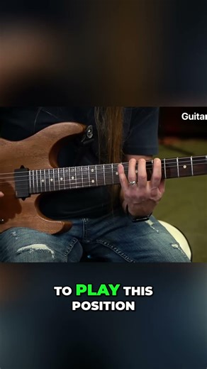 Major & Minor Pentatonic Share The SAME NOTES! (Guitar Scales Explained)