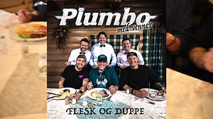 🚨 DAGEN ER HER! 🚨 🎶 “Flesk og Duppe” er UTE NÅ! 🎶 Plumbo er tilbake – og denne gangen har vi med oss Staysman, Halva Priset og Rune Rudberg for å servere den ultimate festlåta! 🤠🔥 💪 Prøver du å være sunn? 🍔 Ender du likevel opp med flesk og duppe? Vi også! 😂 Trykk play, skru opp volumet, og gjør deg klar for en real fest! 🍻 Tagg en venn som trenger denne på spillelista si! 👇😆 #Plumbo #FleskOgDuppe #NyMusikk #Staysman #HalvaPriset #RuneRudberg #Festklar #CountryPop #Spellemannpåkjøkke