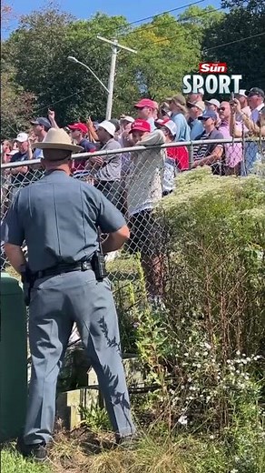 Police intervene as fan attempts to hurl abuse at Rory McIlroy 🚨