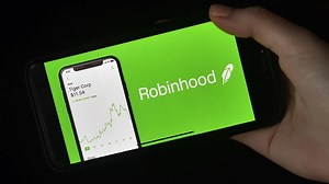 Robinhood faces class-action lawsuit over trading platform that’s ‘designed to go down’