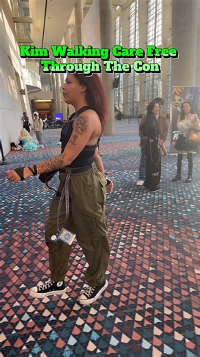 17 reactions · 8 comments | Enemies to lovers? Shego will never kiss and tell.  #cosplay #convention #kimpossible #shego #cosplayer Kim - @hon3ycomb_xo | Serena Paris | Facebook