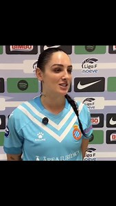 FC BARCELONA 2 - RCD ESPANYOL 0 Derbi decantado por el equipo local donde nuestras jugadoras han realizado un buen partido. A pesar de la gran actuación en defensa y de "Romi" Salvador no pudieron evitar esos 2 goles y no materializaron las ocasiones que tuvieron. #rcdefem #rcde | Foro RCD Espanyol