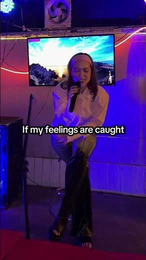 When I went to a Thai karaoke bar and only knew my own song 🫠 #thailand #karaoke #morlam
