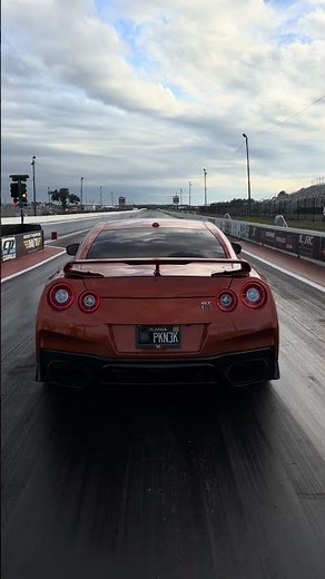 Low 8-Second C1300 Nissan GTR With Consistency