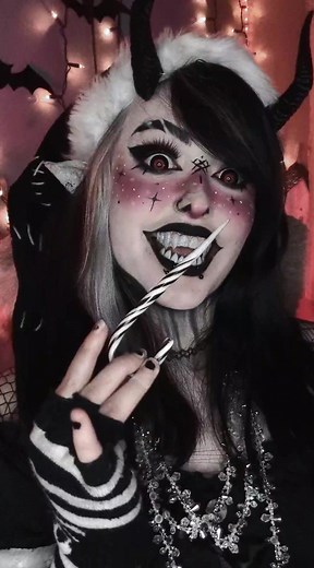 EGG🥚 (@easygoinggoth)’s videos with original sound - g