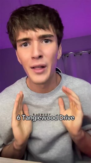 Carter Folian on Instagram: "MY CLOTHING BRAND @suburbanblanks IS ON SALE RIGHT NOW GO SHOP‼️ • • • My Socials: - 👕Clothing Line: @suburbanblanks - 🎵TikTok: CartDaBart - 👻Snapchat: carterfolian - 🎙️Discord: Link in my bio! - 💌Broadcast Channel: Link in bio! #funny #joke #comedy #viral #trend trending fitness real tiktok lol laugh relatable gym lifting health edit fun adventure aesthetic lmao laughoutloud meme memes snapchat hilarious repost happy life discover explorepage"