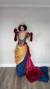 I realize that I never actually shared the tutorial on how I made my historically accurate Snow White so I hope you enjoy! | Asta Darling