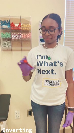 Learn how to invert with me! #phlebotomy #phlebotomytraining #phlebotomyinstructors💉💉 #phlebotomystudent #phlebotomyhacks #inverting