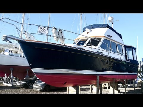 £250,000 Yacht Tour : 2006 Sabre 36 Sedan Flybridge