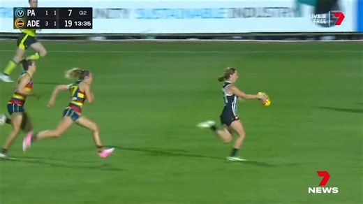 The Power is closing the gap but the Crows still have a perfect AFLW Showdown record after a 14-point win at Alberton in front of a sell-out crowd of over 5000. Port's young group showed it is ready to take the leap in its third year, while Adelaide's push for a fourth premiership was again led by Ebony Marinoff. Download the 7NEWS app: 7news.link/7newsapp #7NEWS | 7NEWS Adelaide
