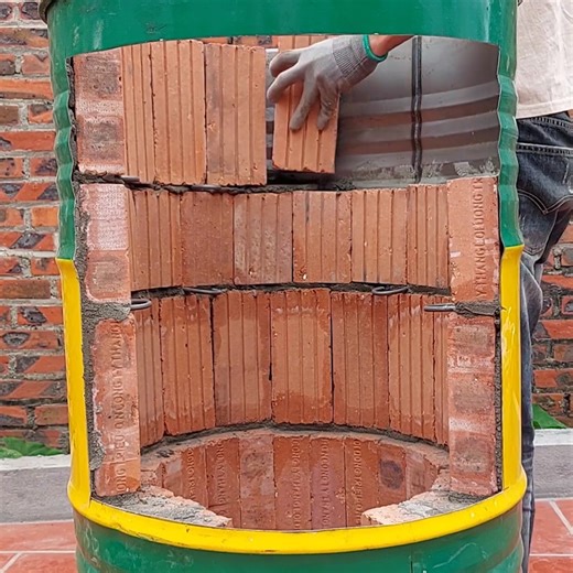 Transforming an Oil Drum into a Versatile DIY Oven | DIY & Crafts