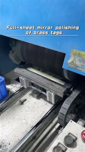 Full-sheet mirror polishing of brass tags #grinding #polishing #polishingmachine #mirrorfinish