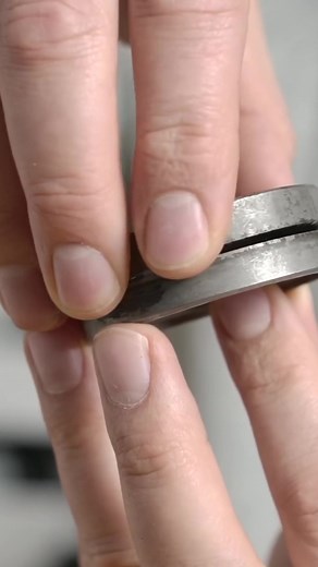 Understanding Burr Grinders: Conical vs. Flat Burrs Explained