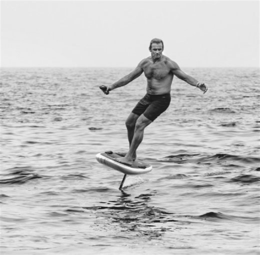 Laird Hamilton swears by solar gazing as a way to ground himself, boost energy, and connect with nature. 🌱 What is solar gazing? It’s the practice of safely looking at the sun during the first few minutes of sunrise or the last few minutes of sunset. As part of biohacking, this simple habit can help balance your circadian rhythm, improve focus, and bring a sense of calm to your day. Healthy habits, like solar gazing, are a reminder that wellness isn’t complicated—it’s about finding small, inten