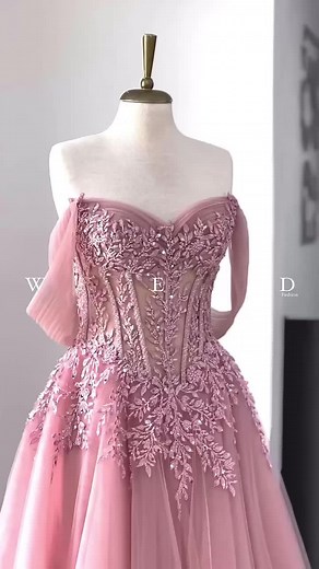 Elegant Dress Collection from Misrata