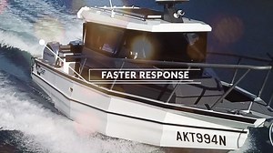 Honda’s Intelligent Shift & Throttle® (iST) command and control system delivers superb control, plus plug-and-play installation of Honda Marine products and third-party controls and devices. This next generation iST delivers what today’s boaters are looking for, allowing individuals to seamlessly integrate additional components for the ultimate in custom-tailored command. #hondapower #hondamarine #boats #iST | Honda Marine Australia