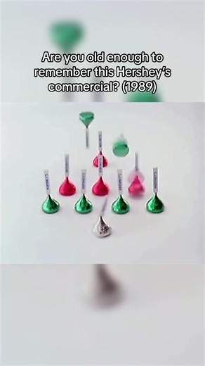 Nostalgic Hershey's Christmas Commercial 1989