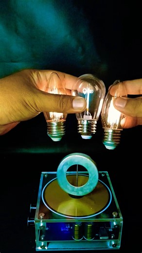 Tesla Coil Experiments 😱 #teslacoil #experiment #highvoltage