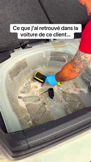 Ce que j’ai retrouvé dans la voiture de ce client.. #detailing #voiture #nettoyage #france