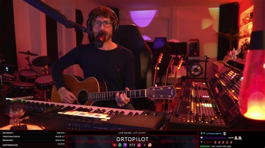 LIVE MUSIC LIVE LOOPS