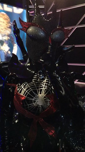 Raven Symone brought the talent, charm, and her legendary twerk game to the iconic #BlackWidowMask.🕷 #TheMaskedSinger