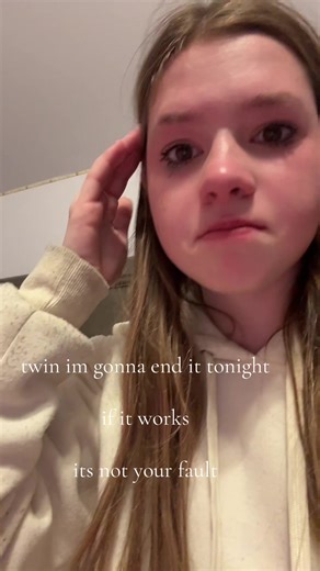 im sorry #foryou #commit #fyp #video #billieeilish | billieeilish