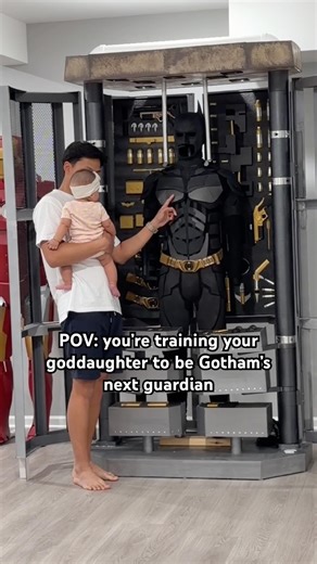 Training the next Batgirl 👀🦇 #batman