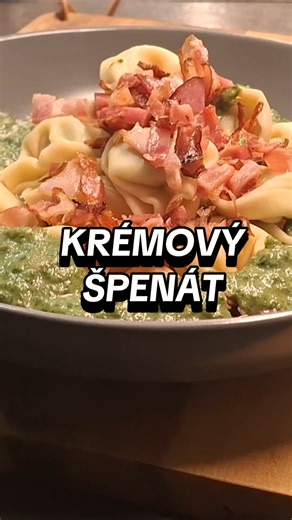 Best Creamy Spinach With Garlic Recipe